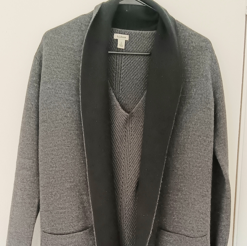 Adrienne Vittadini Woven Charcoal Jacket and Black L.L. Bean Knit Sweater, Small
